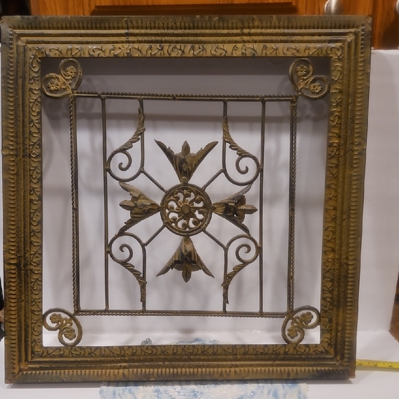 Other - Vintage Gold Decorative Metal Wall Art